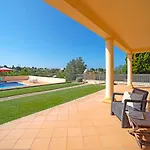بيت للعطل Alto Da Rafoia By Interhome *