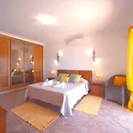 بيت للعطل Alto Da Rafoia By Interhome لاغوا