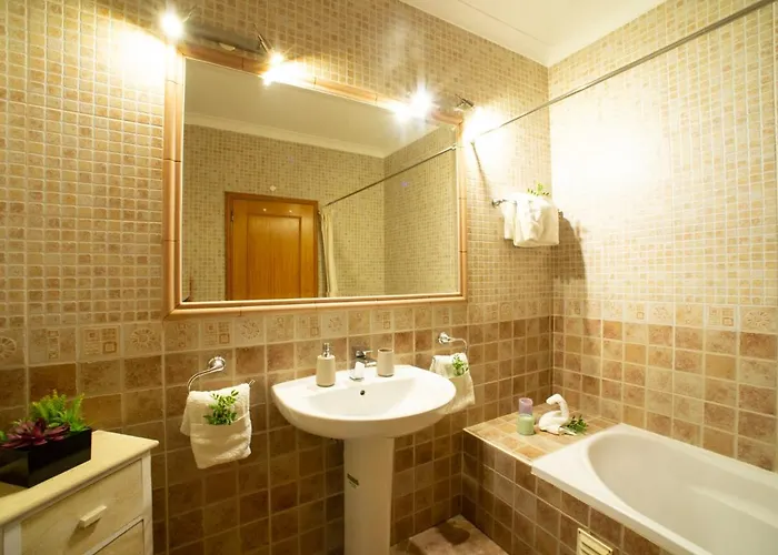 度假居 Alto Da Rafoia By Interhome *